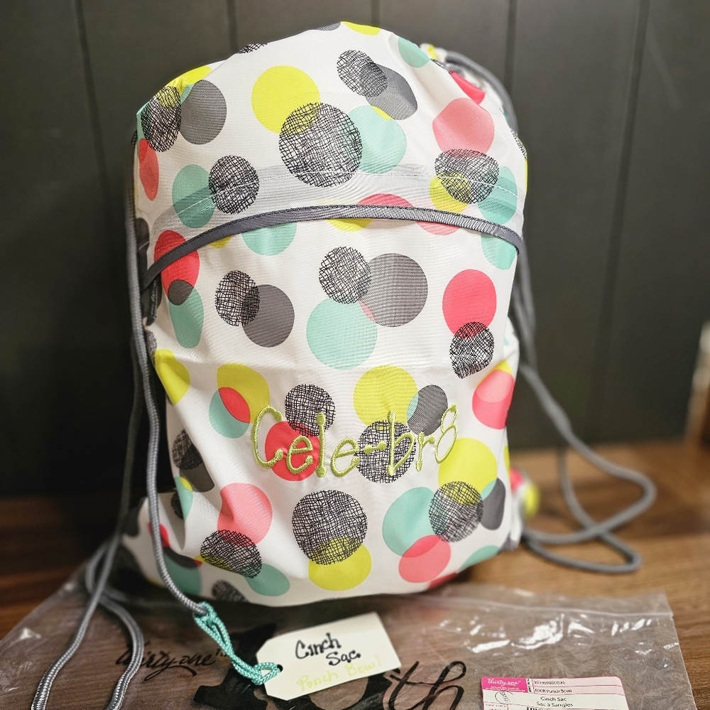 New in Package Thirty-One 31 Cinch Sac Bag in Punch Bowl Polka Dot Design